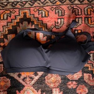 Lululemon sports bra 36c